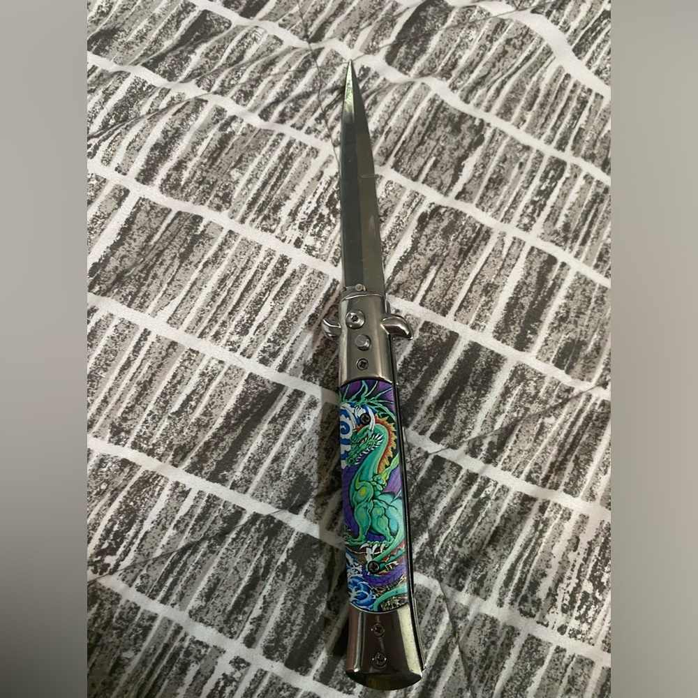 Cool dragon knife